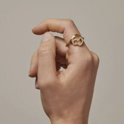 ENAMEL Copenhagen Ring, Vera 6 ENAMEL Copenhagen Ring, Vera -Pernille Corydon Butik 1024x1024 f0c789cb4f60b13fa11d3f9c7729c2c5