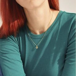 Pilgrim DAGMAR Mini-kors Halskæde Guldbelagt 9 Pilgrim DAGMAR Mini-kors Halskæde Guldbelagt -Pernille Corydon Butik 5700560088924 3