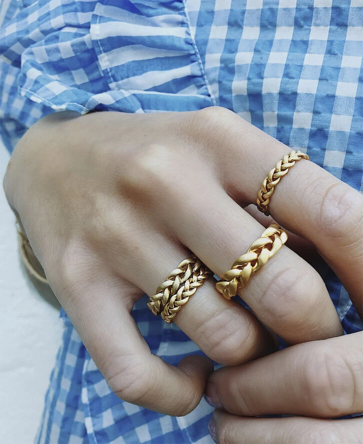 Big Braided Ring, gold-plated sterling silver - 46 Jane Kønig Big Braided Ring, Gold-plated Sterling Silver - 46 -Pernille Corydon Butik 5715180022814 5